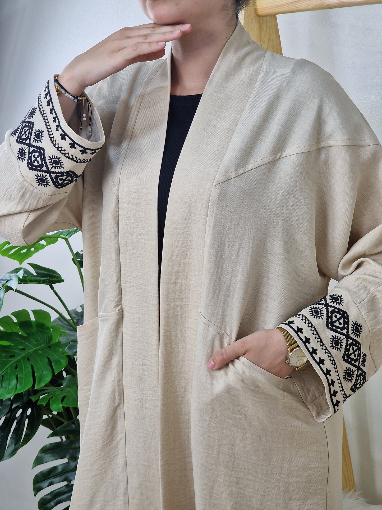 Ensemble Kimono brodé -BEIGE-