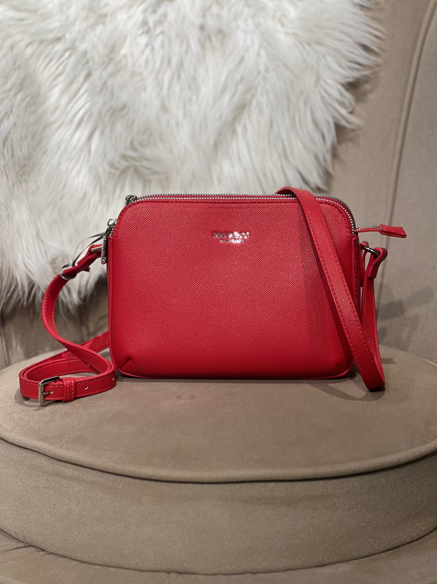 Sac Diana & co
