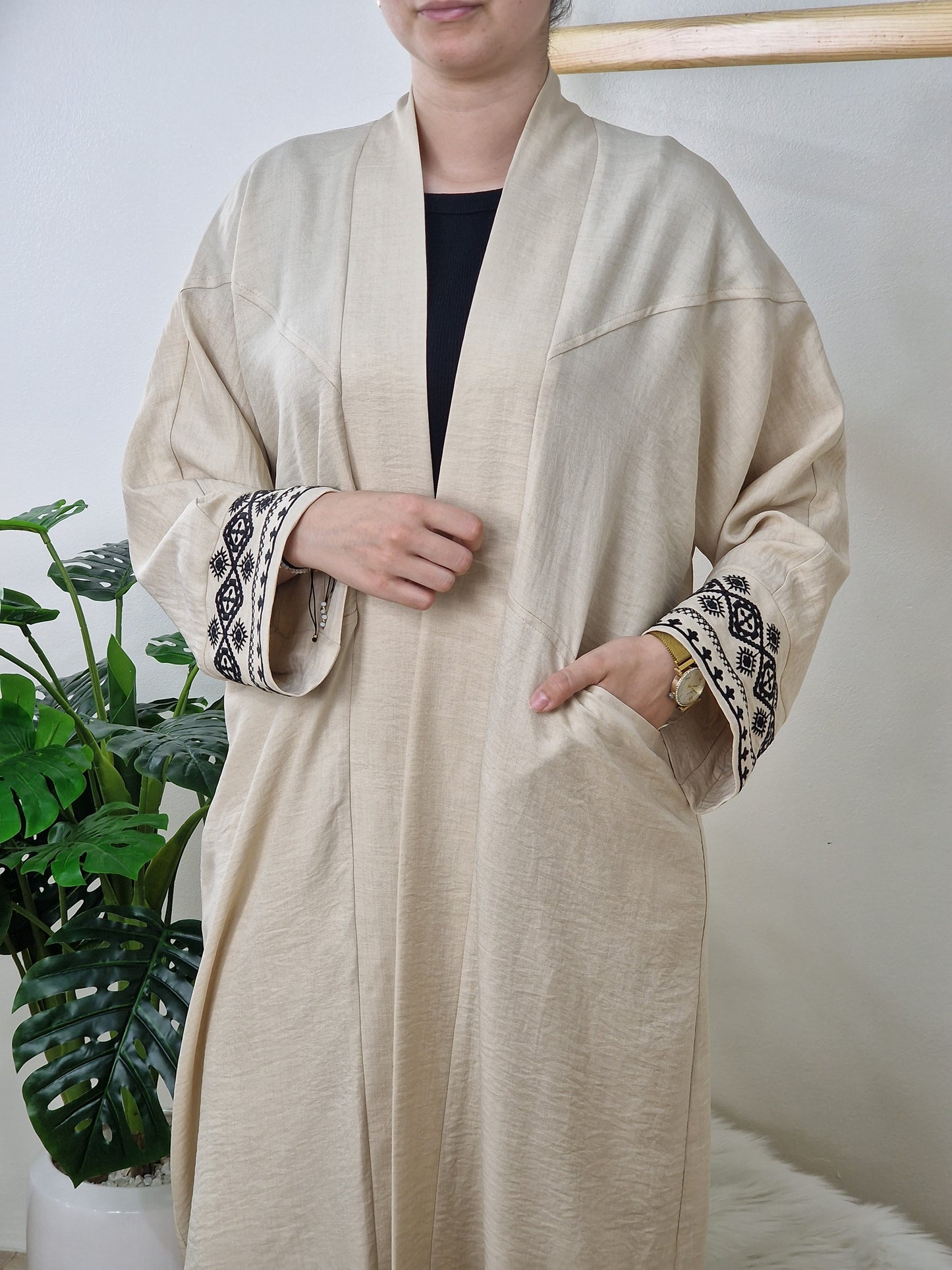 Ensemble Kimono brodé -BEIGE-
