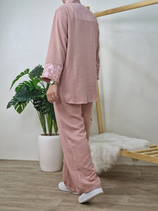 Ensemble CHINO Rose brodé