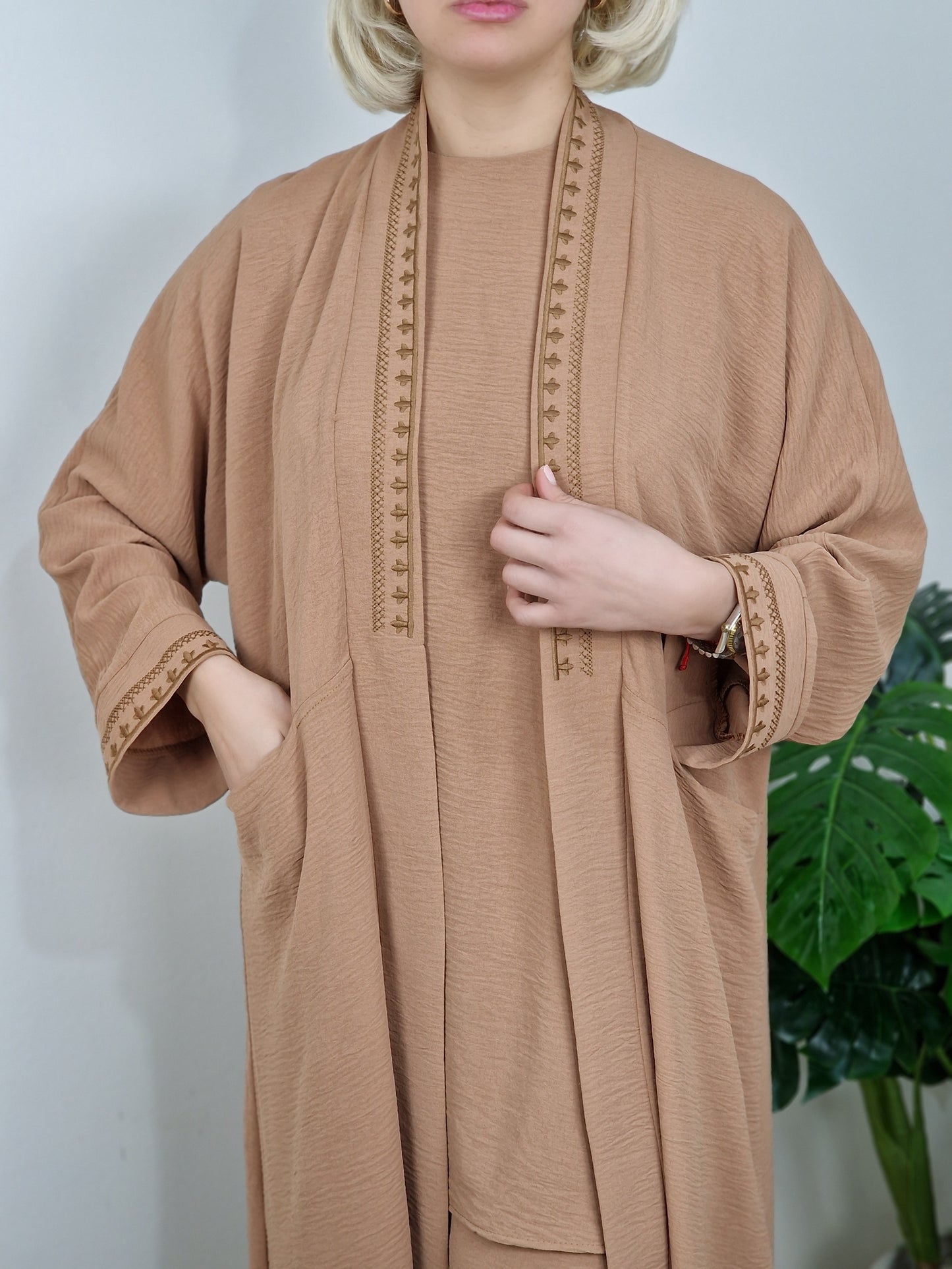 Ensemble amira 3 pièces brodé