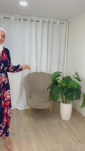 Charger et lire la vidéo dans la visionneuse de la Galerie, Robe fleur de minuit
