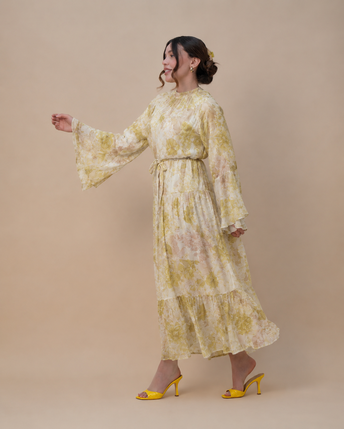 Robe Soft Yellow
