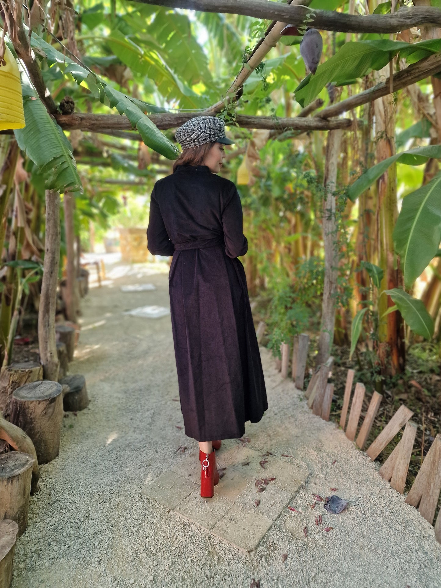 Robe velours côtelé -NOIR-