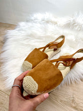 Charger l&#39;image dans la galerie, Sandales Espadrilles Élégantes -Tabac-
