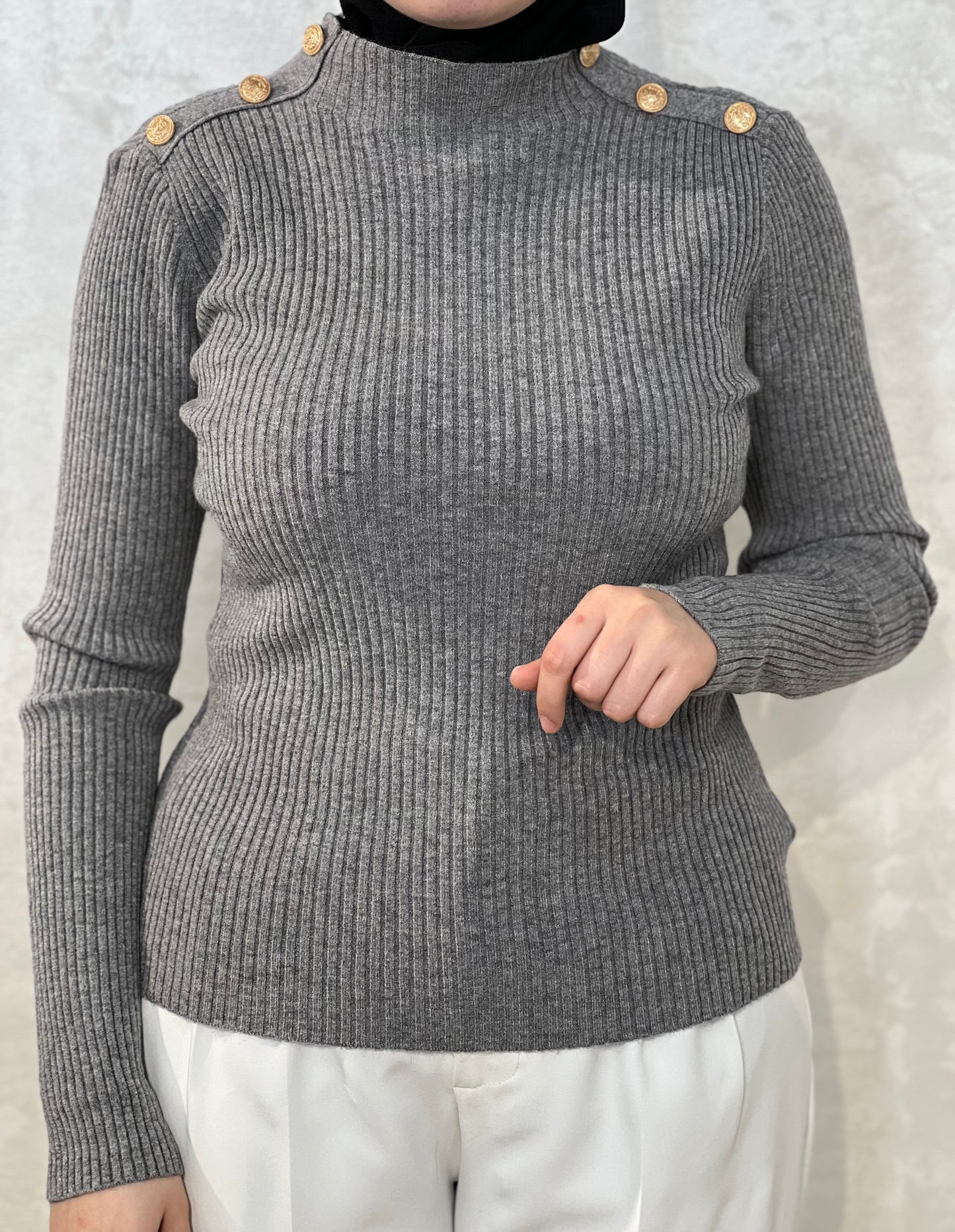 Pull Essentiel -à bouton-