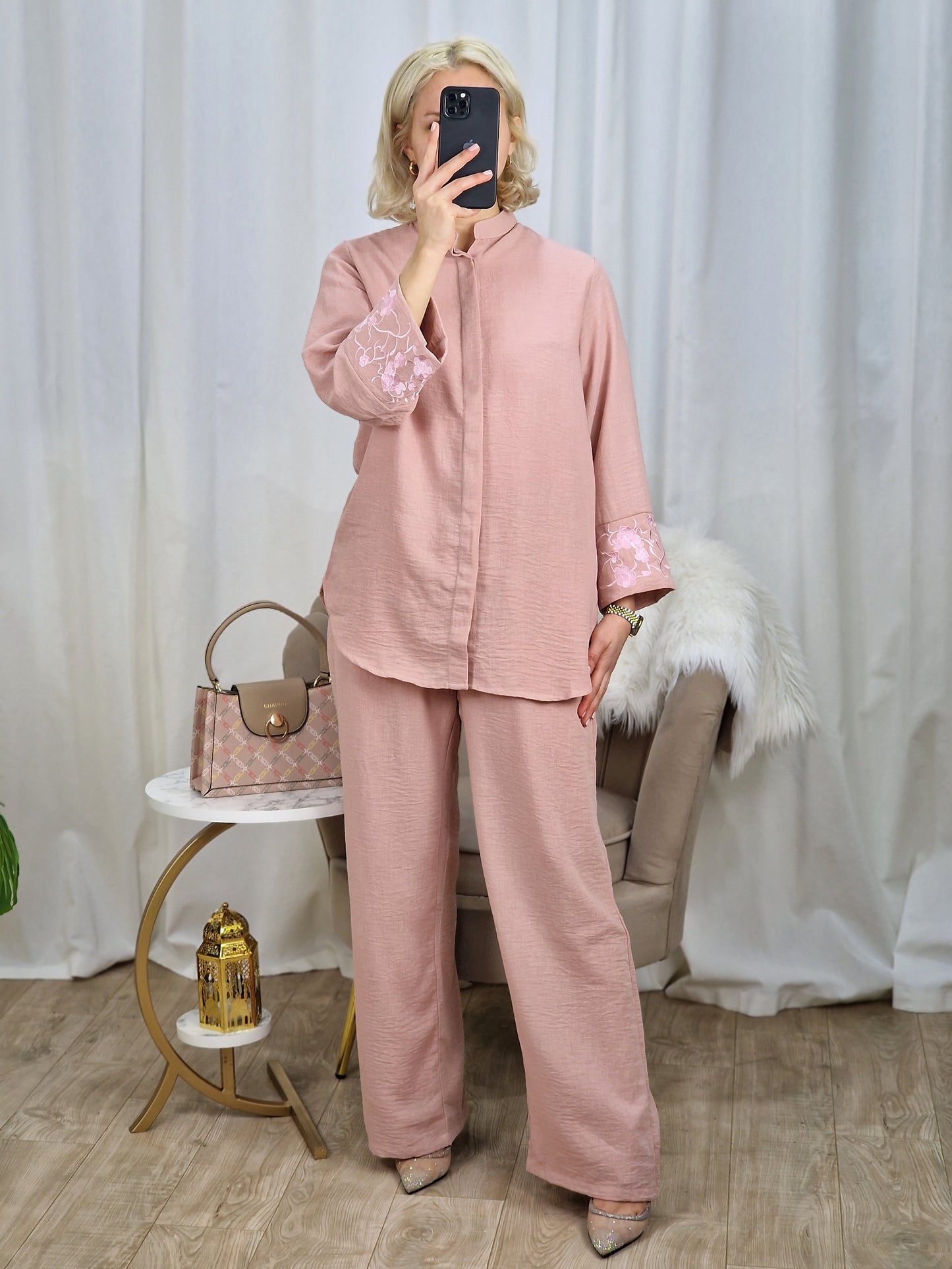 Ensemble NOUR brodé