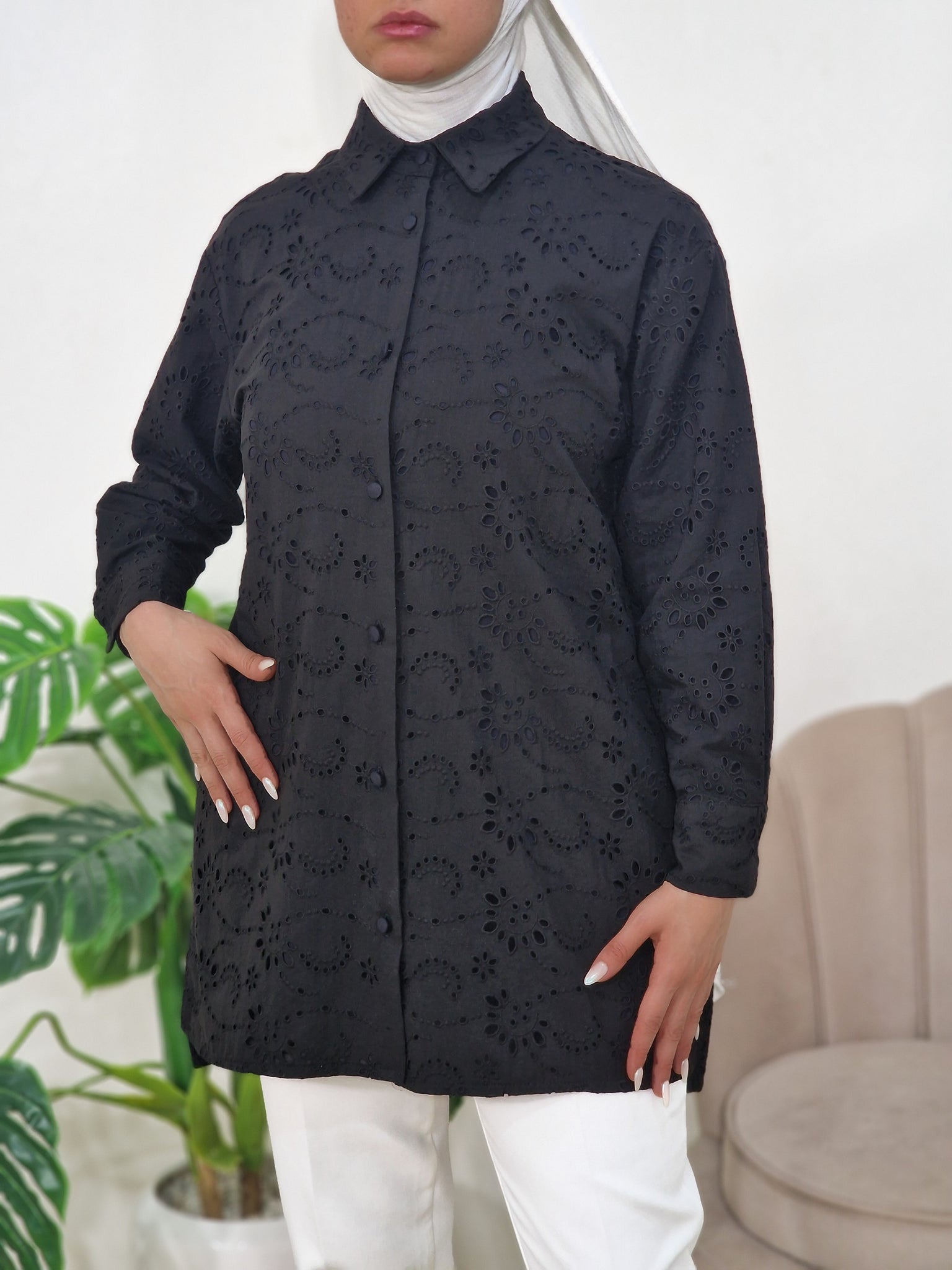 chemise brodé noir